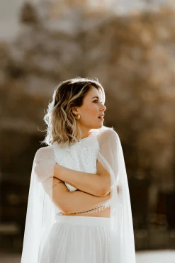 Braut Cape mit langer Schleppe – Oriana noni