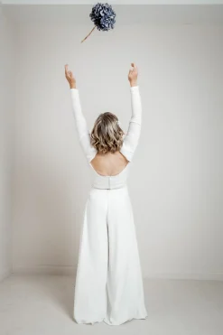 Braut Pullover mit Rückenausschnitt