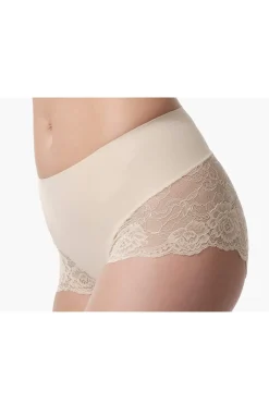 Figurformende Mid-Waist Spitzenshorts in Nude