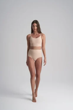 Formender Mid-Waist Slip in Beige – Bye Bra
