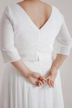 Plus Size Top mit V-Ausschnitten – Ona noni Curvy by you