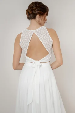 Rückenfreies Braut Top mit Vintage-Muster – Neela noni