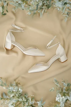 Spitze Brautschuhe – Inez Ivory Satin | G.Westerleigh